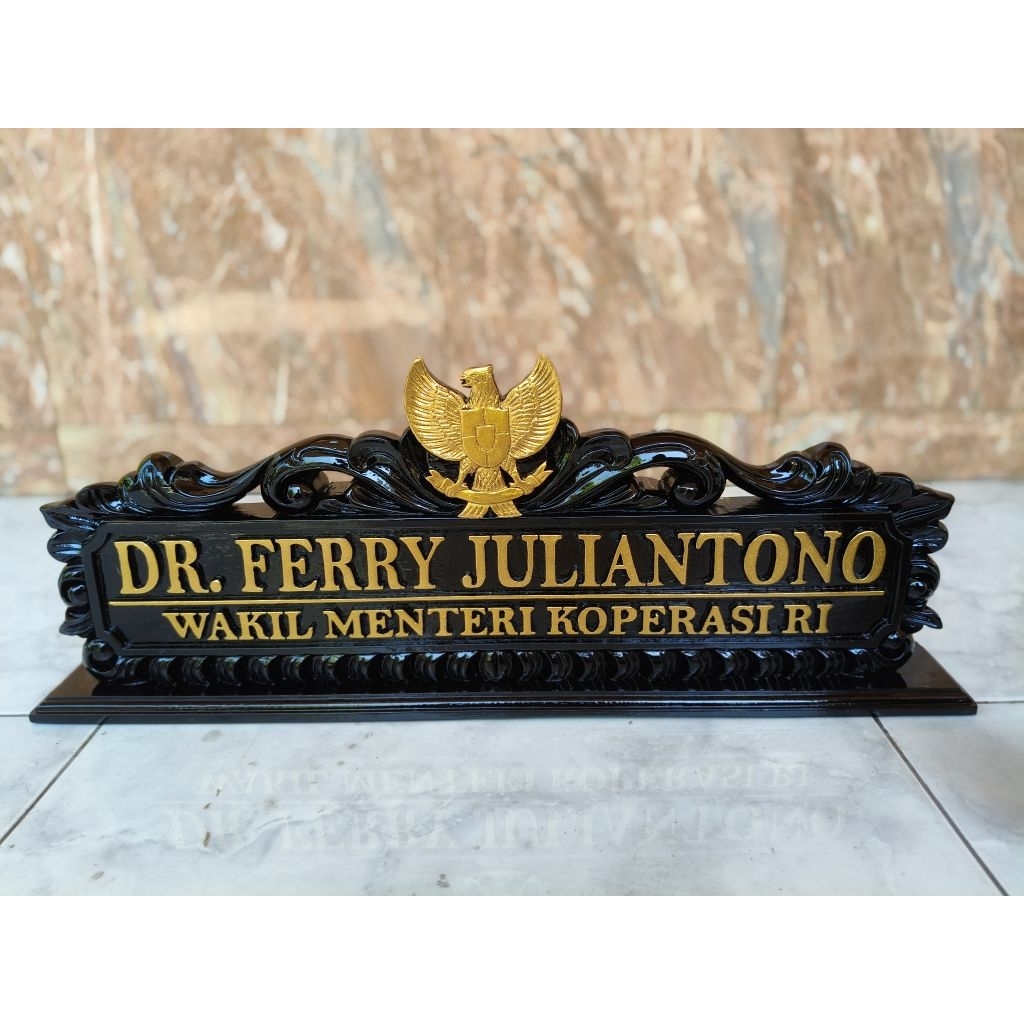 PAPAN NAMA / PAPAN NAMA MEJA KERJA / PAPAN NAMA UKIR KAYU / PAPAN NAMA MEJA / PAPAN NAMA MEJA KANTOR