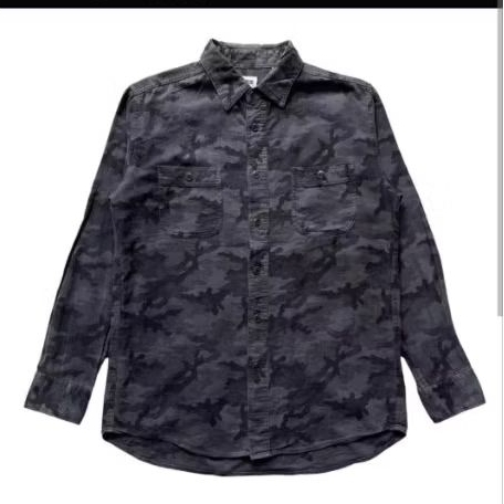 Kemeja Uniqlo Twill Doble Pocket Camo Soft Flannel