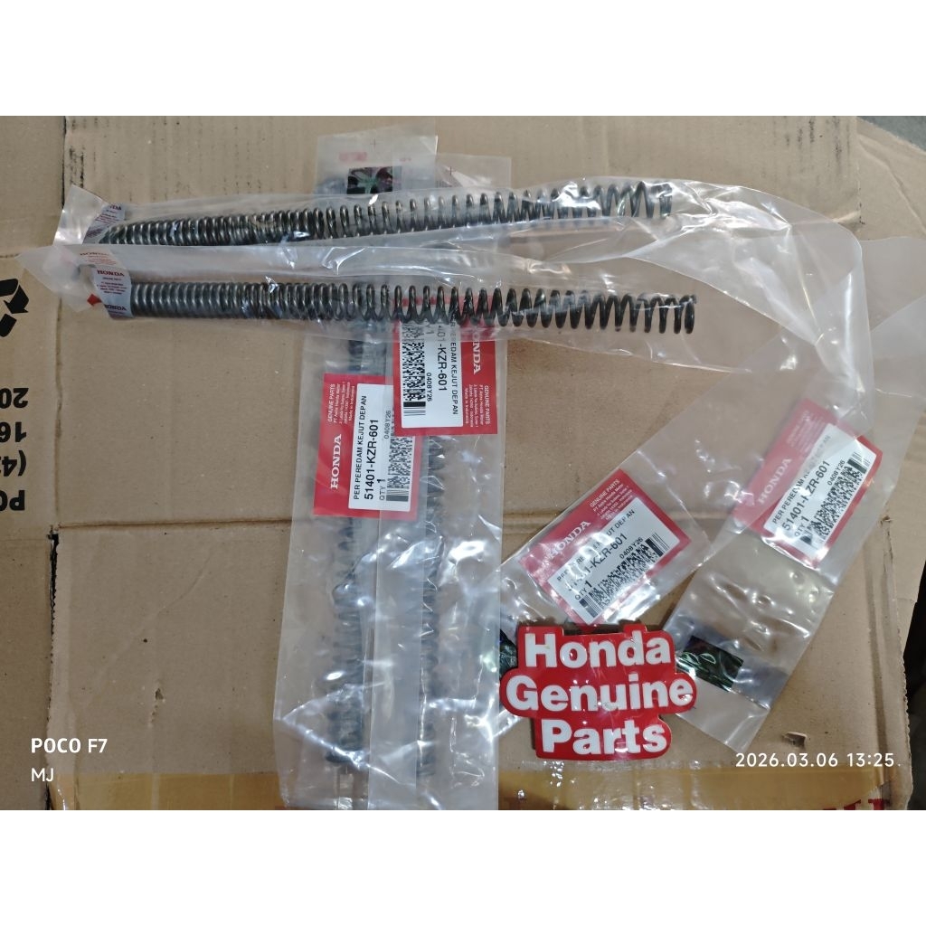 51401KZR601 / PER SHOCKBREAKER DEPAN SET KIRI KANAN VARIO 125 & 150 SERIES