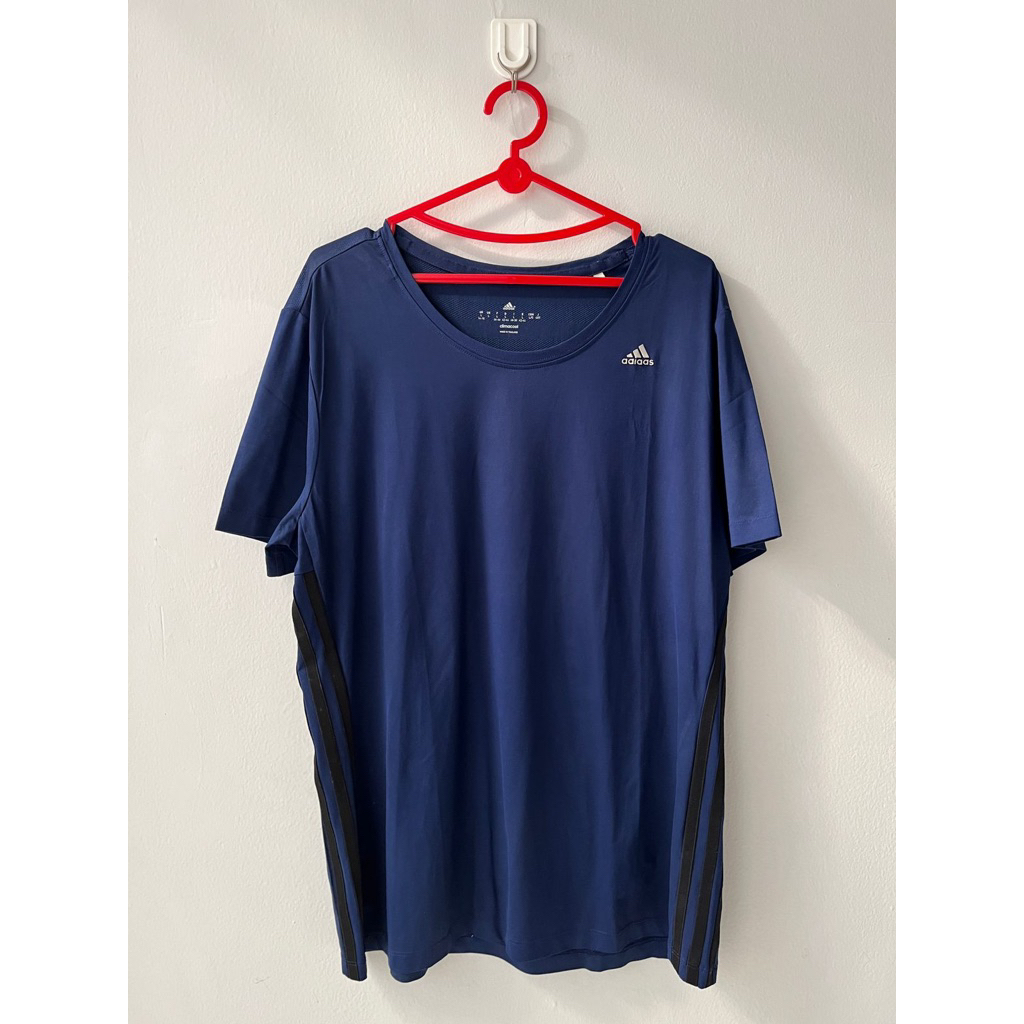 baju olahraga preloved