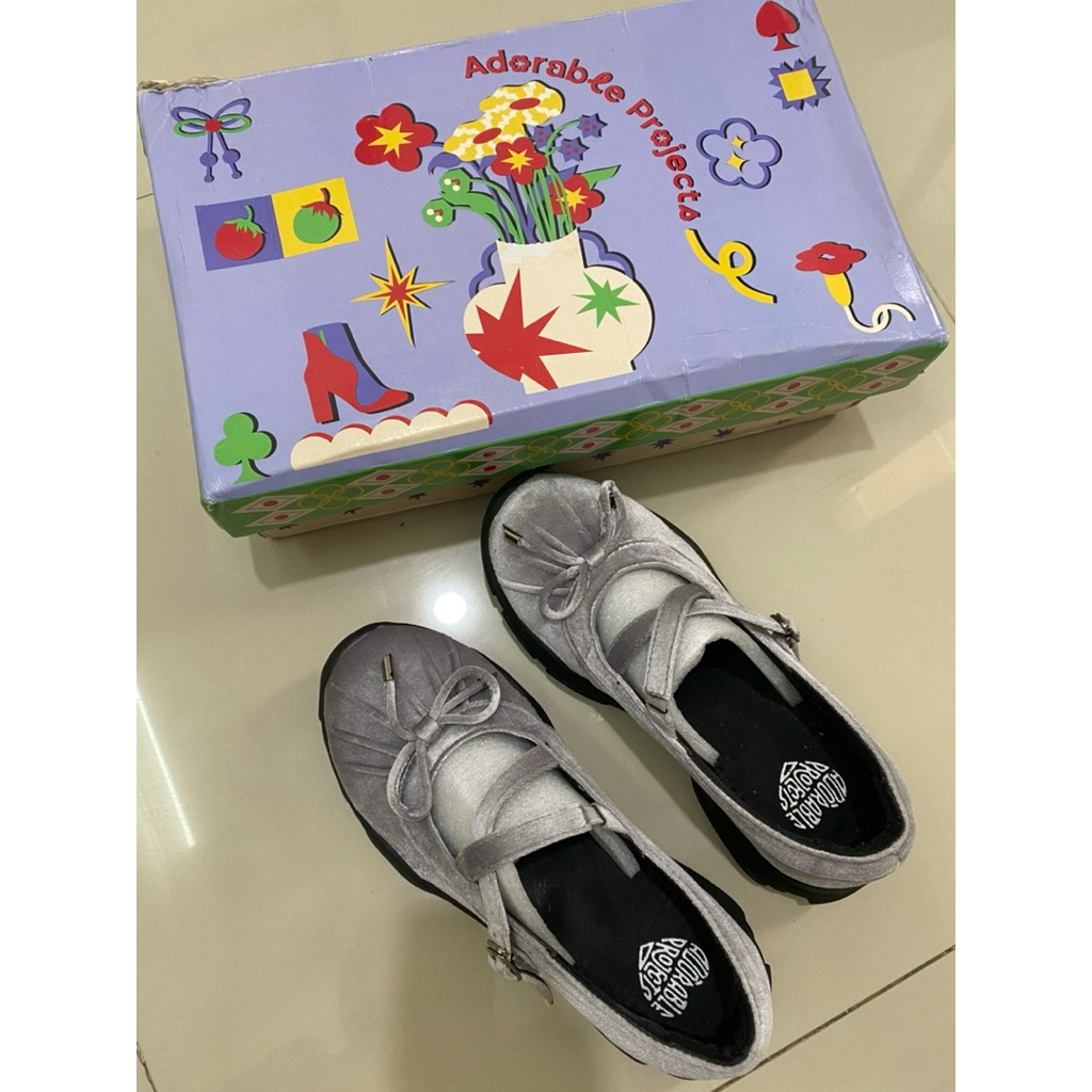 preloved sepatu adorable project