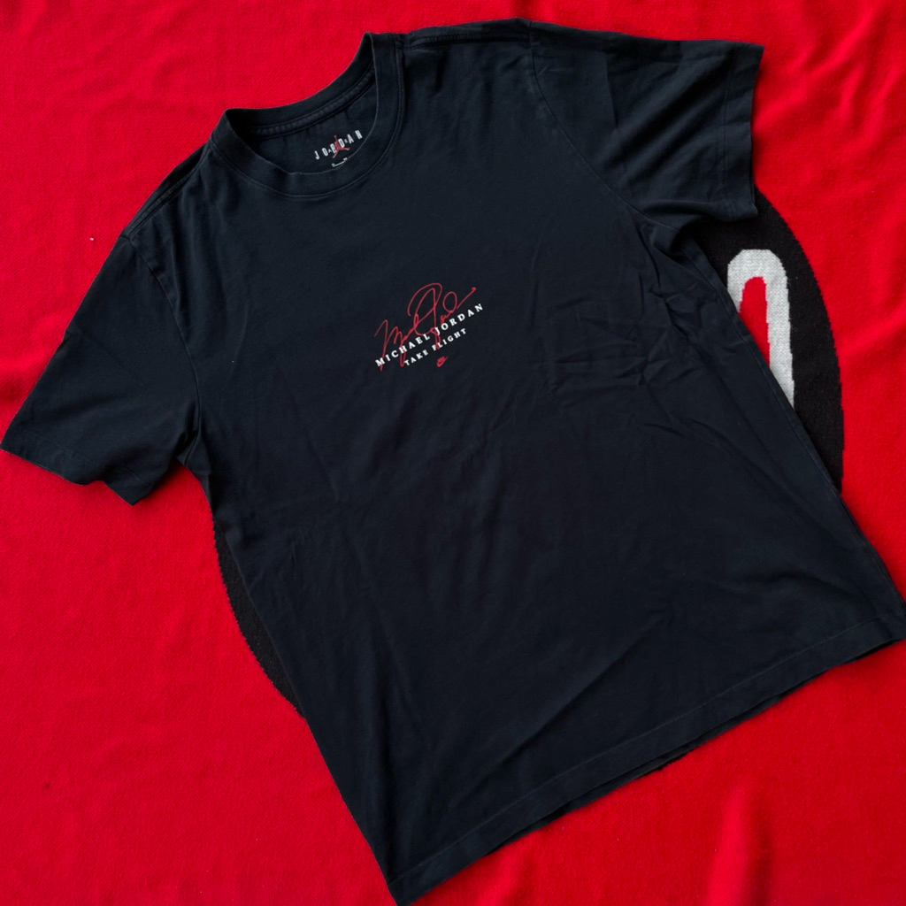 Nike air Jordan Tshirt Logo