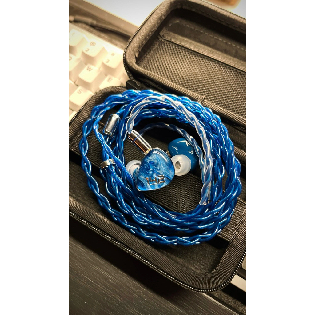 IEM Dunu 142 - Fullset Pakai Cable Xinhs Neptune 4.4 - Ada Invoice Kuping Sensi - Preloved