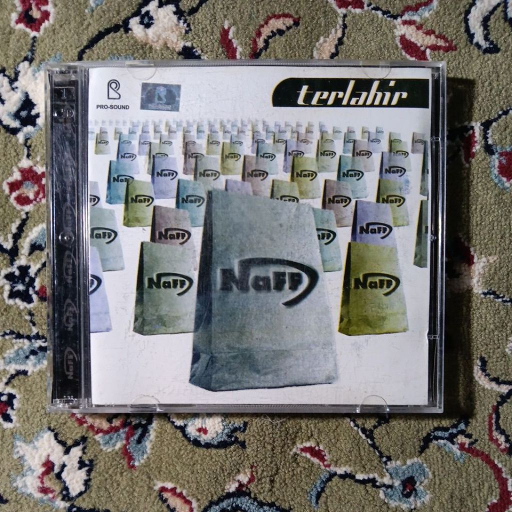 CD NAFF - Terlahir
