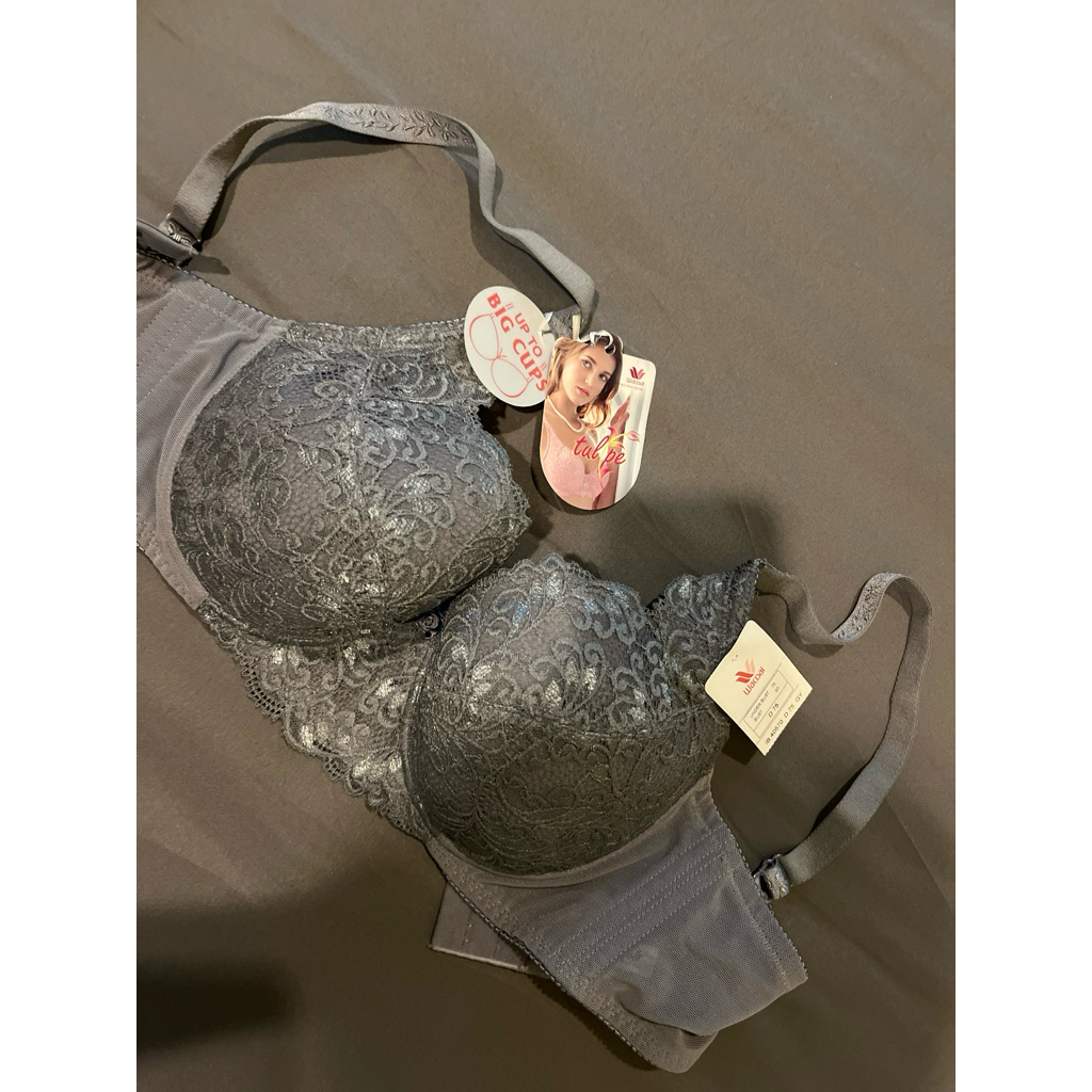 NEW WACOAL wired lace bra Big size D75