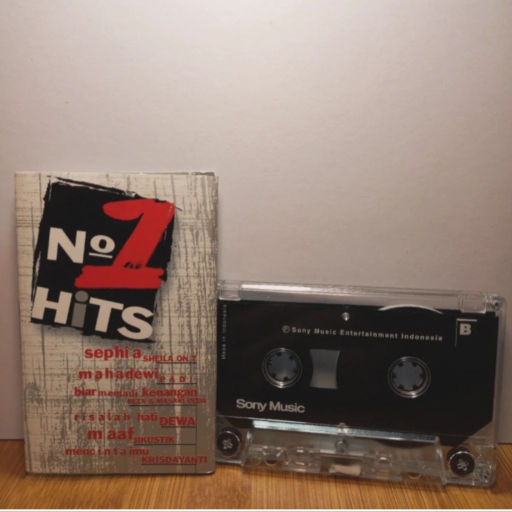 Kaset Kompilasi indo No 1 Hits