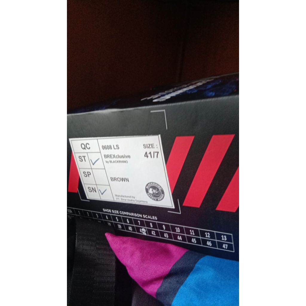 sepatu safety Black Rhino exclusive