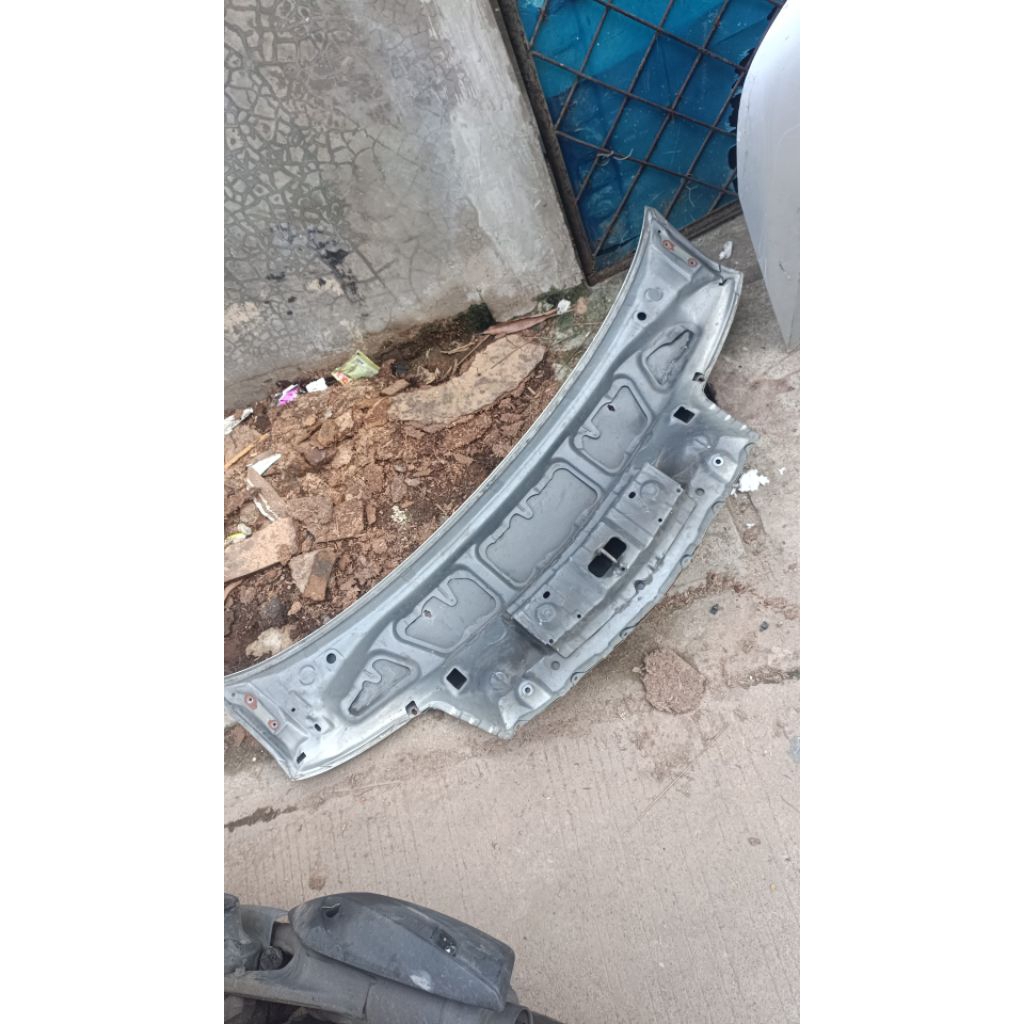 kap mesin kap motor luxio ori