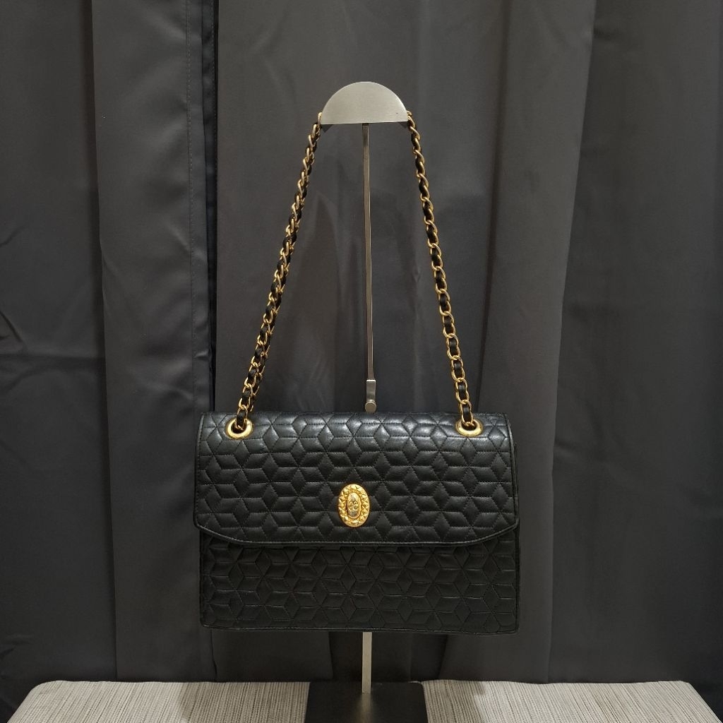 Elegance Shoulder Bag Kulit Asli in Black