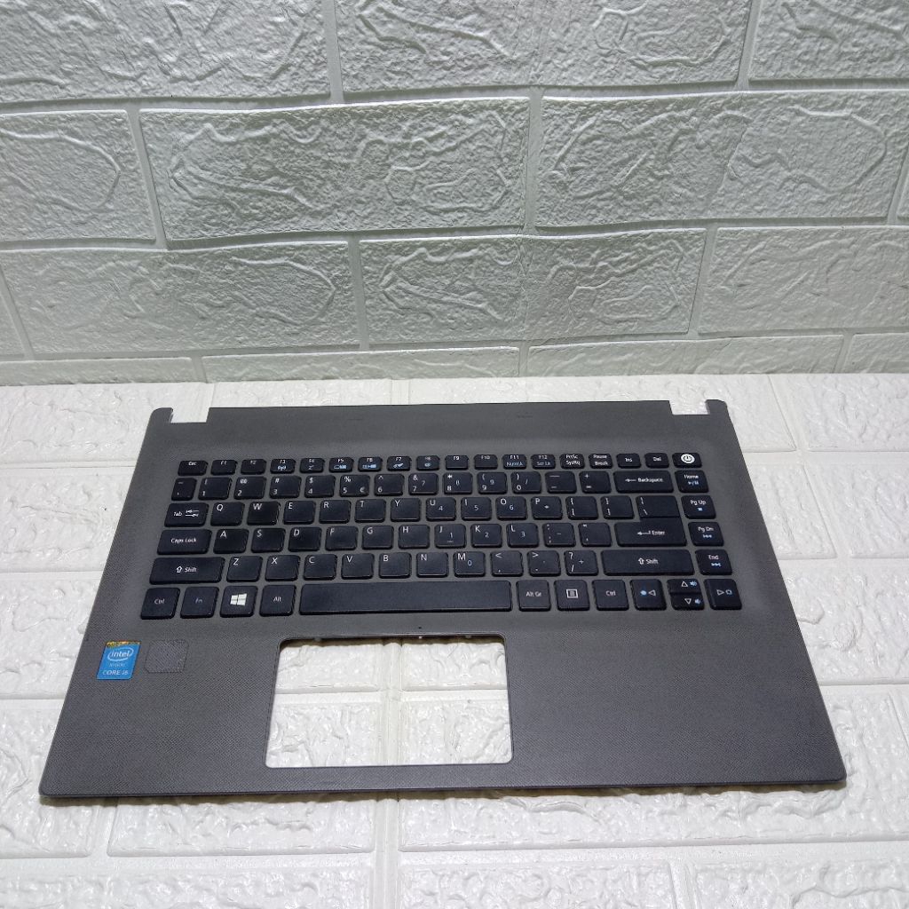 Kesing Case Casing Frame Keyboard Acer Aspire E5-473 E5-473G
