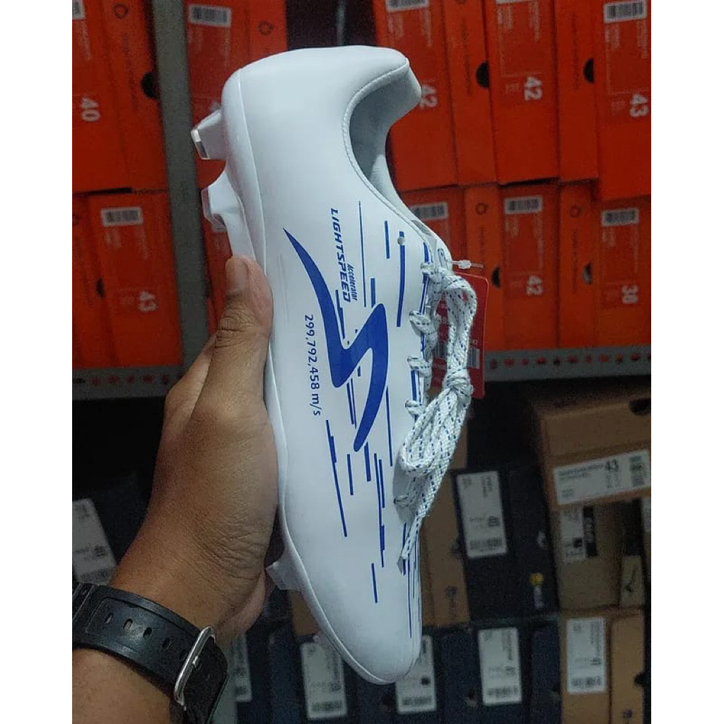 SEPATU SPECS LIGHTSPEED REBORN WHITE BLUE