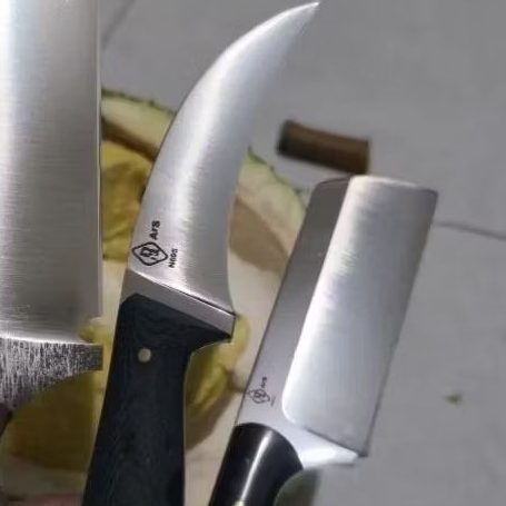 PISAU CACAH DURIAN N695