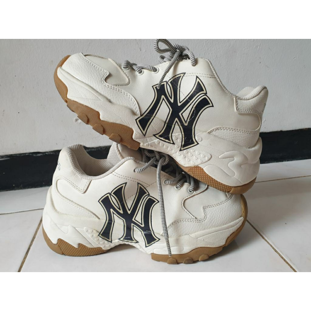 SEPATU SECOND BRAND MLB