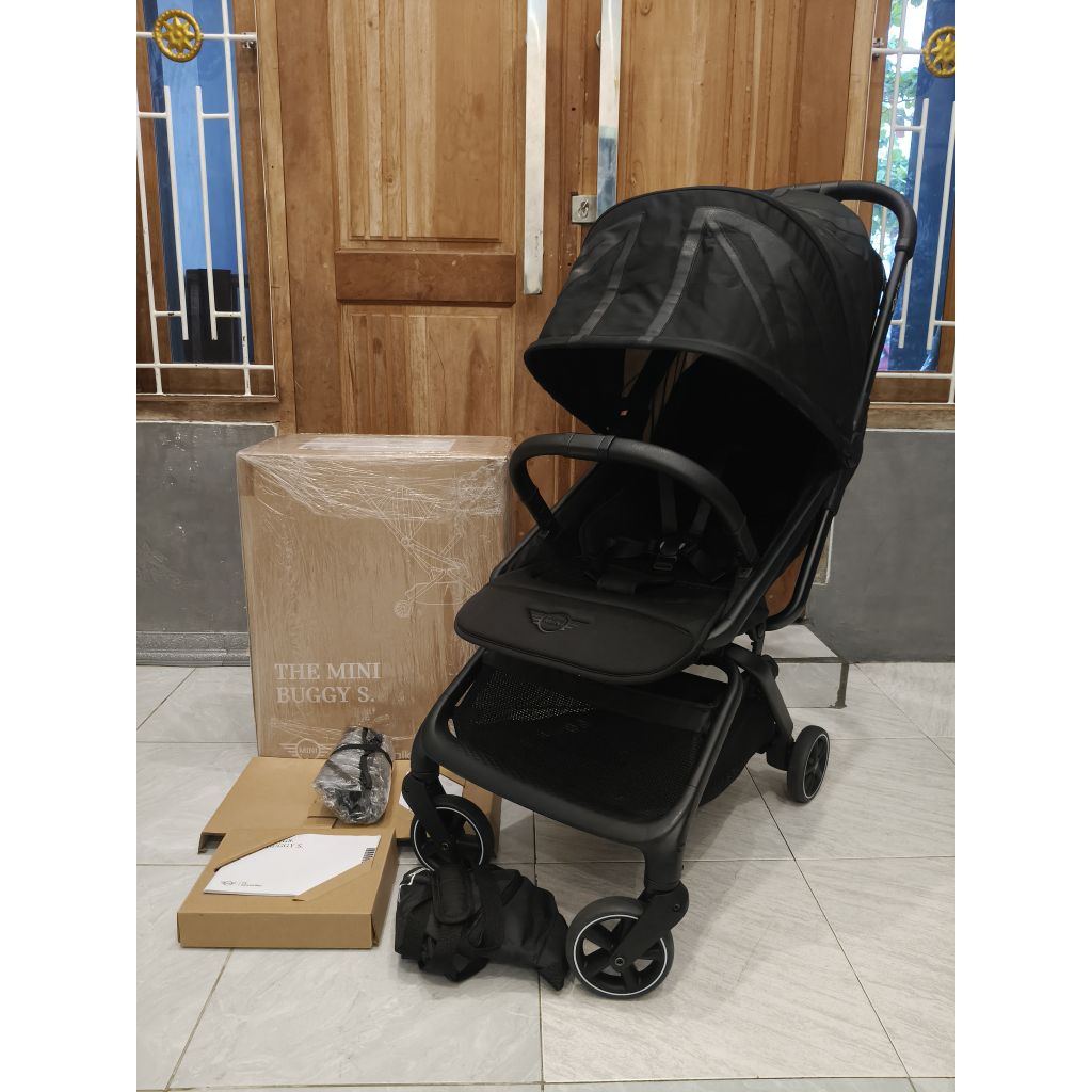 easywalker Mini S x mmehuillet black preloved