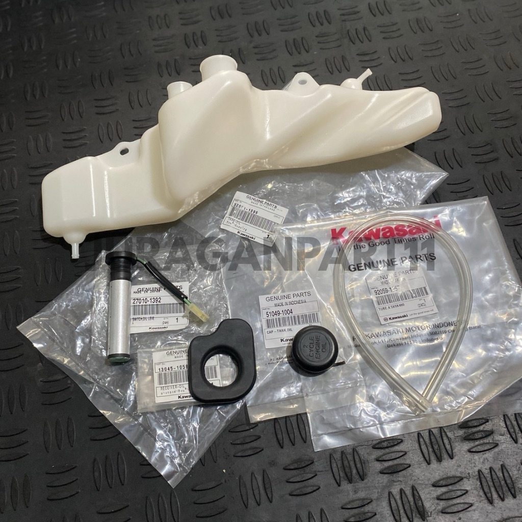TABUNG OLI SAMPING NINJA RR OLD SET TUTUP SELANG DAN SENSOR OLI SAMPING ORIGINAL