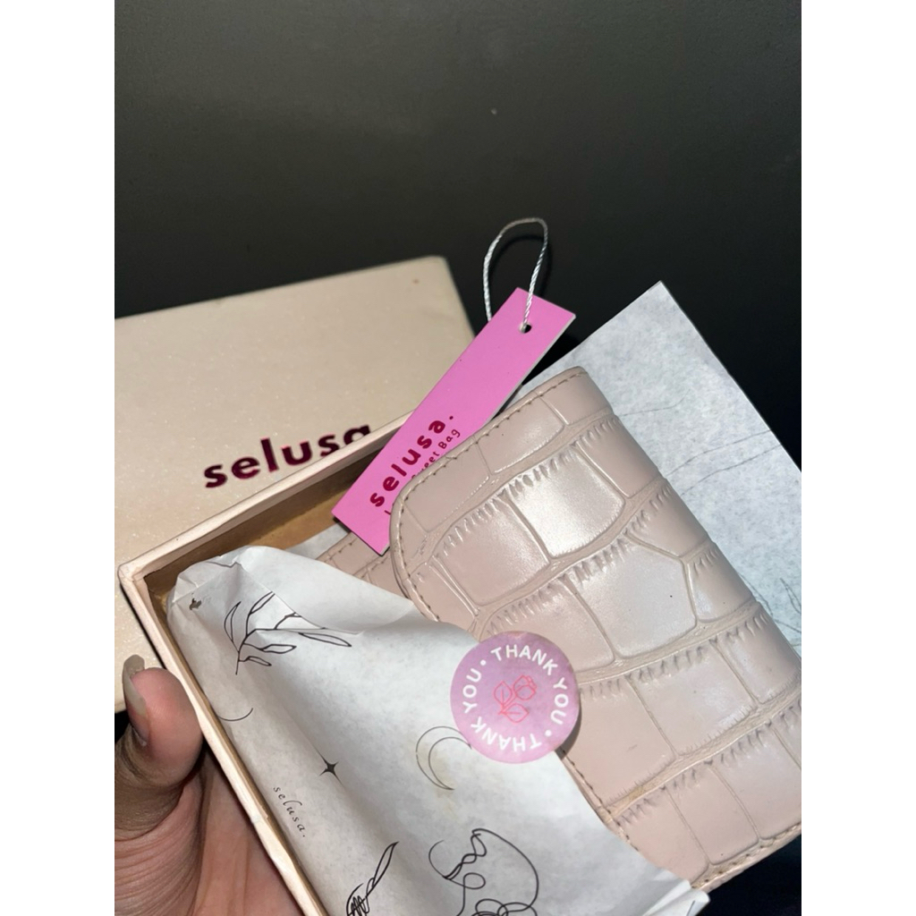 dompet selusa pink