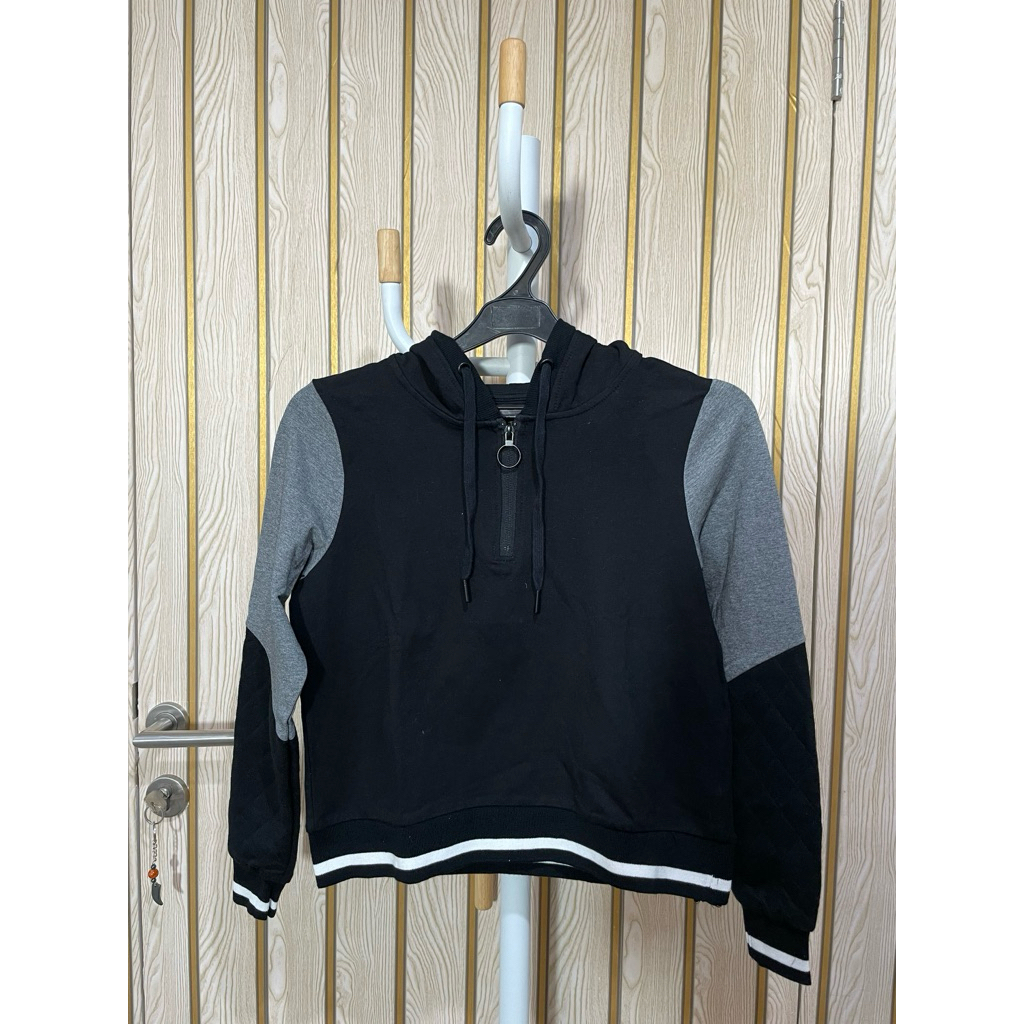 PL Portofino Small Uniqlo - Jaket Kids Ada Resleting Ada Hoodie