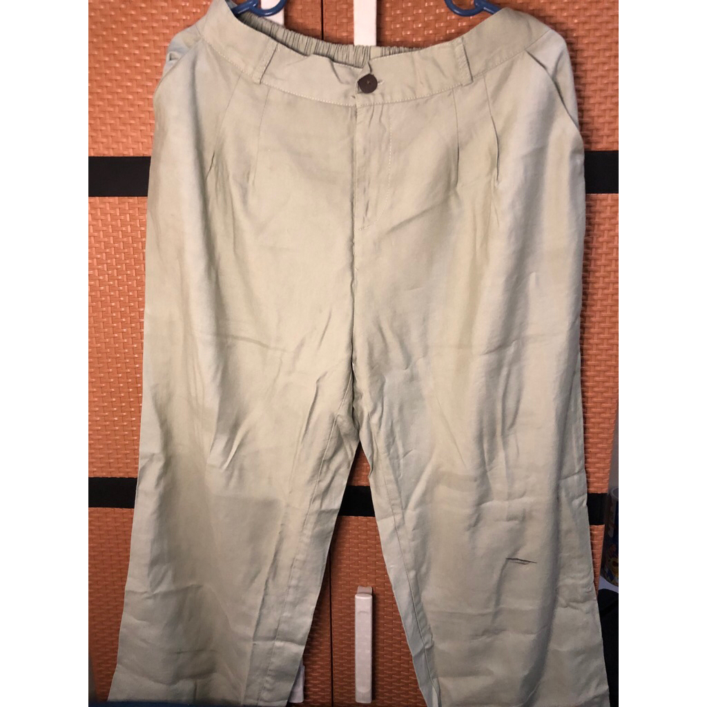 celana highwaist sage green