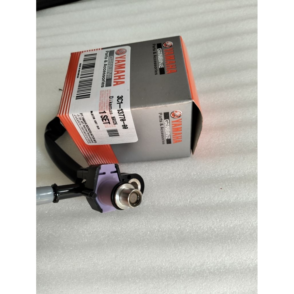 injektor Assy Yamaha -3C1-13770-00- Vixion old ORI
