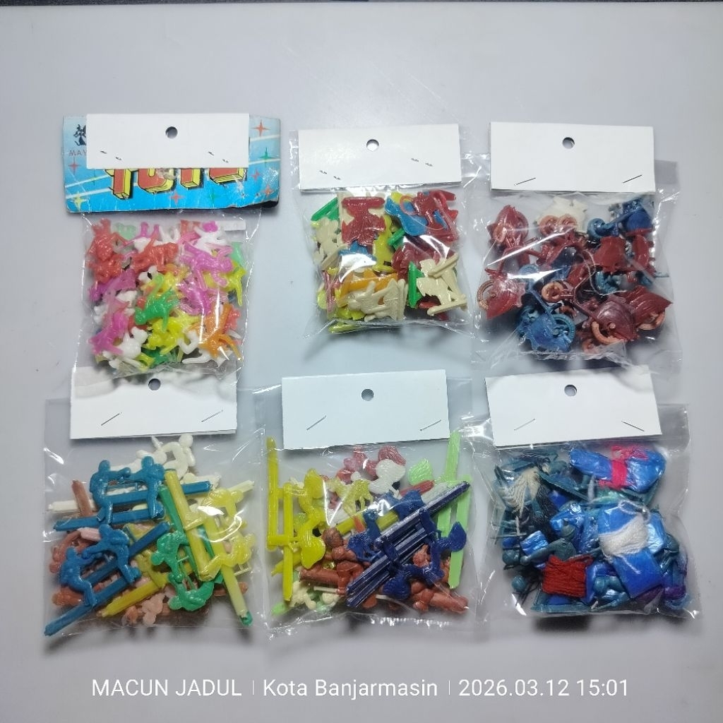 MAINAN JADUL ERA90AN PRIS-PRISAN, DAKOCAN, TINJU-TINJUAN, VESPA MINI, MAINAN JADUL, MAINAN NOSTALGIA