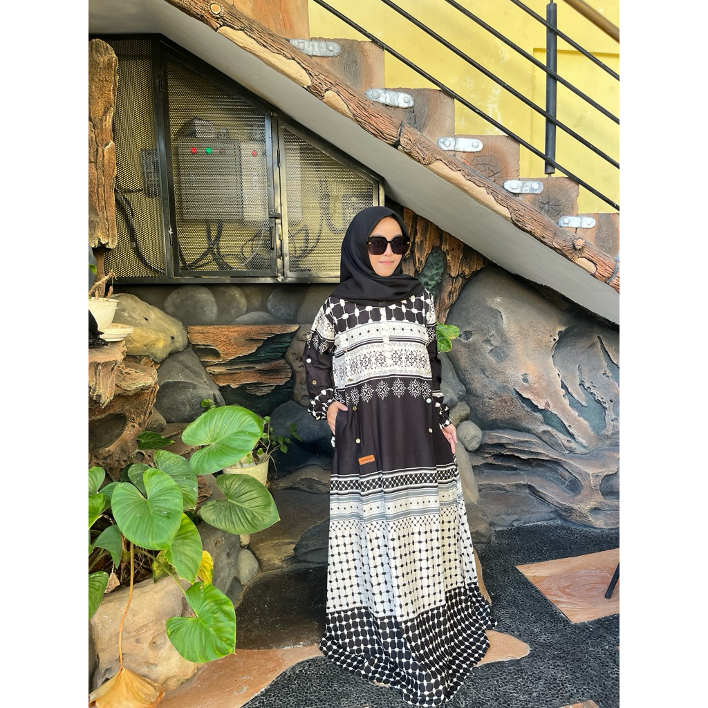 Dress rayon twill uniqlo Motif Busui