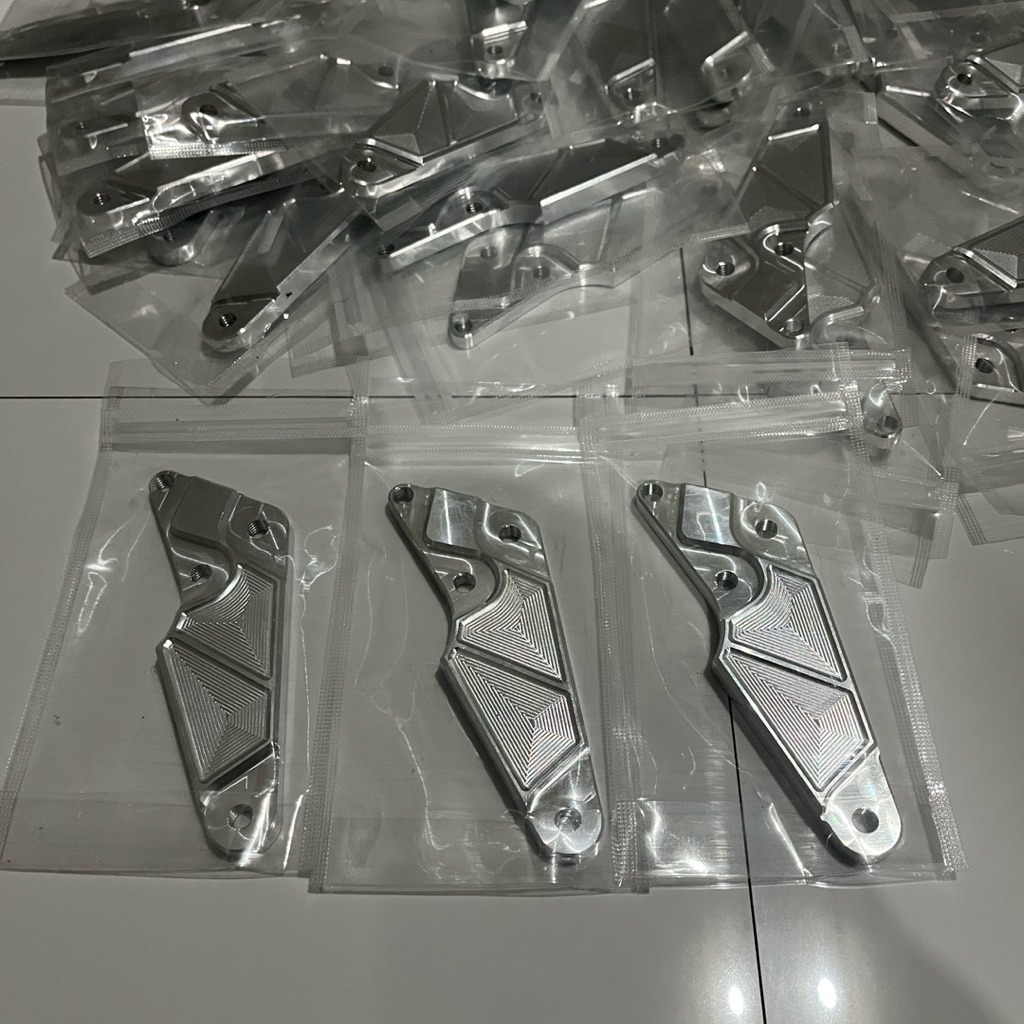 Kaliper 4Piston Supra 220mm 260mm 300mm Set Breket CNC Supra karbu Karisma Supra X 125 Supra Fit