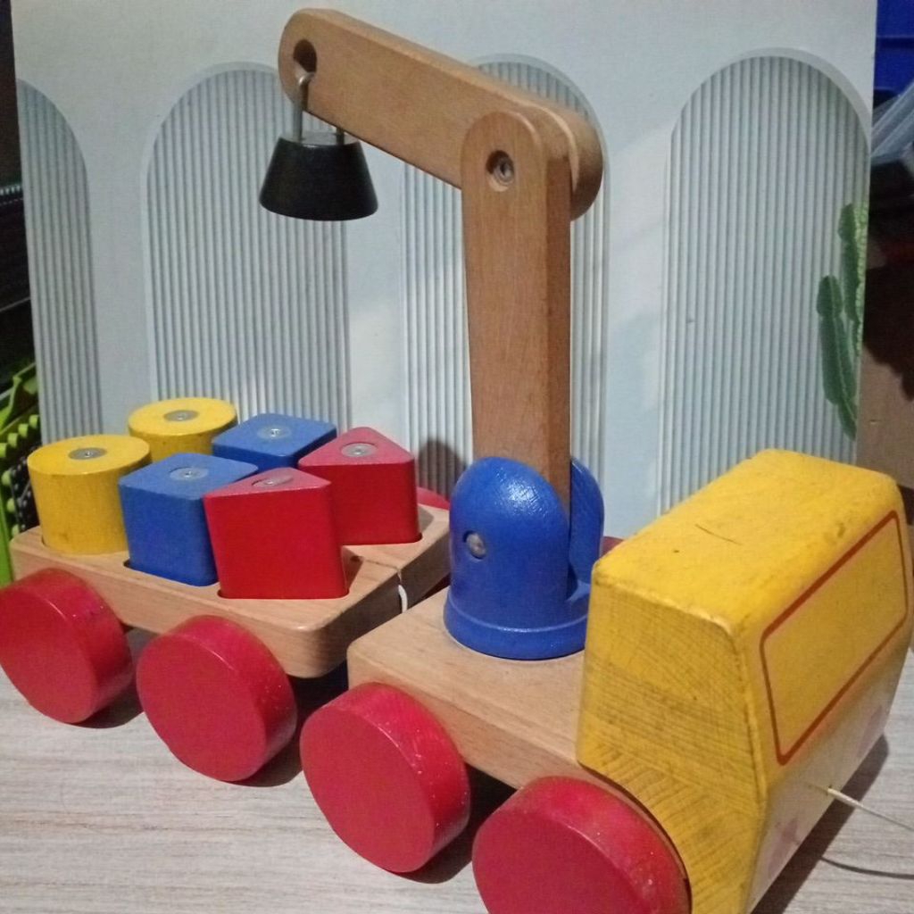 wooden truck IKEA preloved