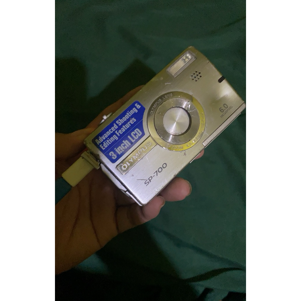 DIGICAM OLYMPUS SP-700