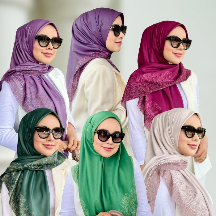 Hijab / Jilbab / Kerudung Semi Polos Journey