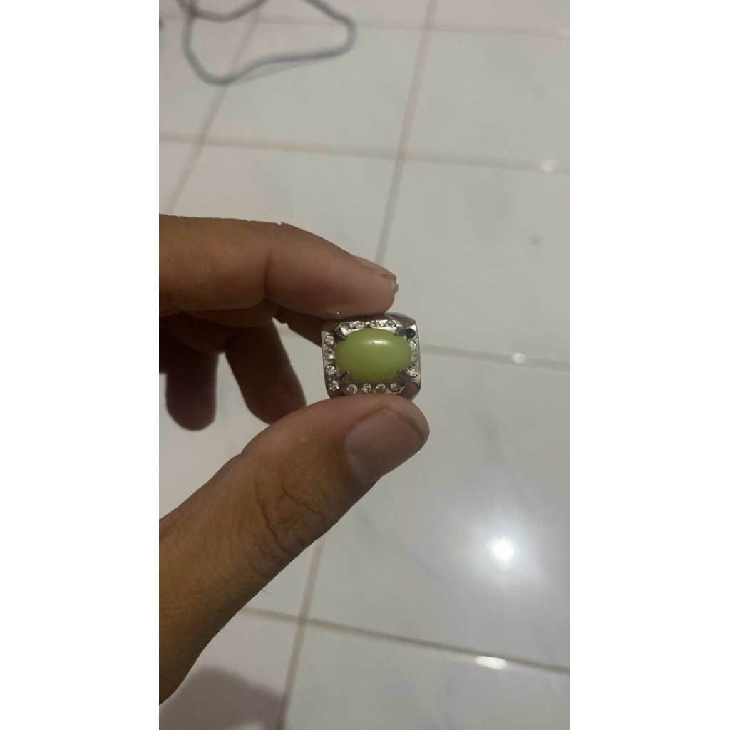 batu akik hijau