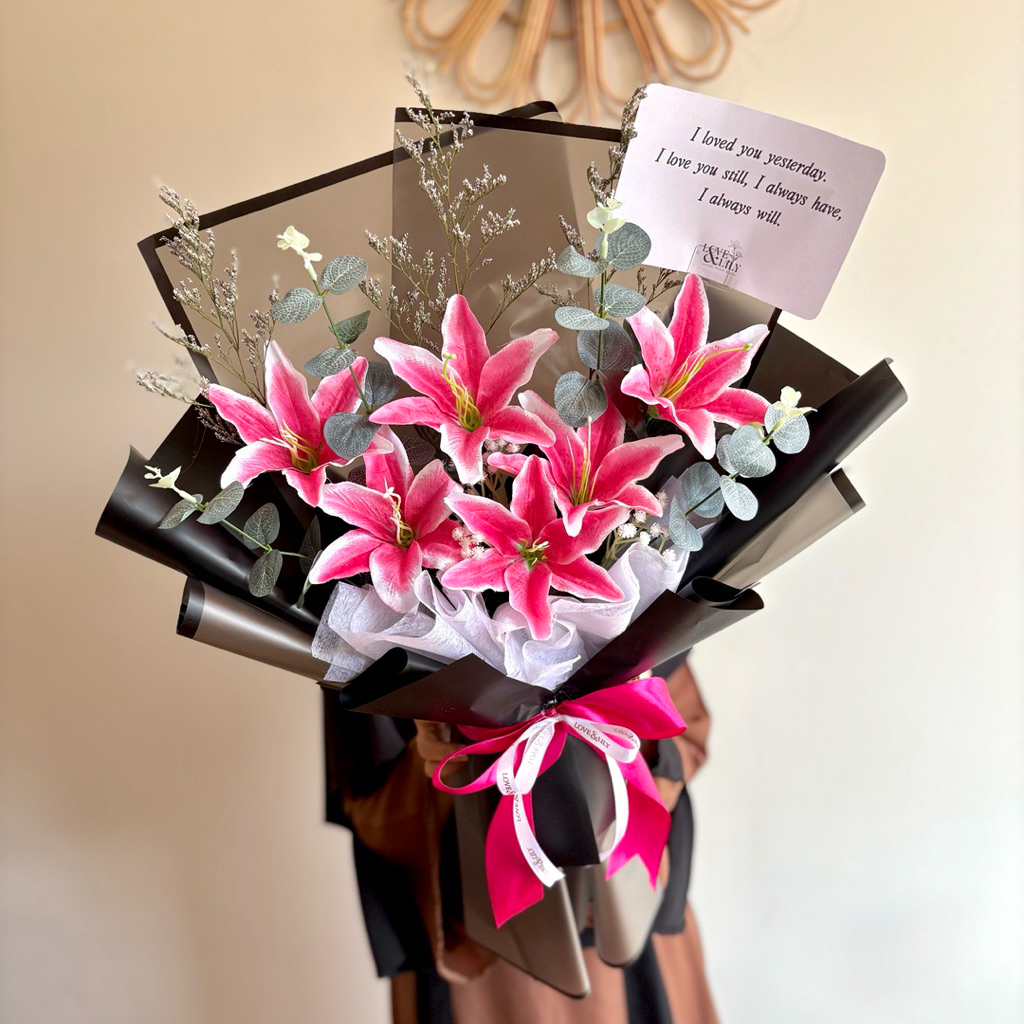[READY] Lily Lilium Flower Bouquet Artificial Buket Bunga Lili Bucket Pink Hadiah Cewek Pacar
