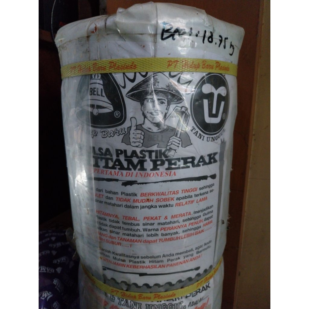 mulsa plastik hitam perak merk Bell 18,75kg