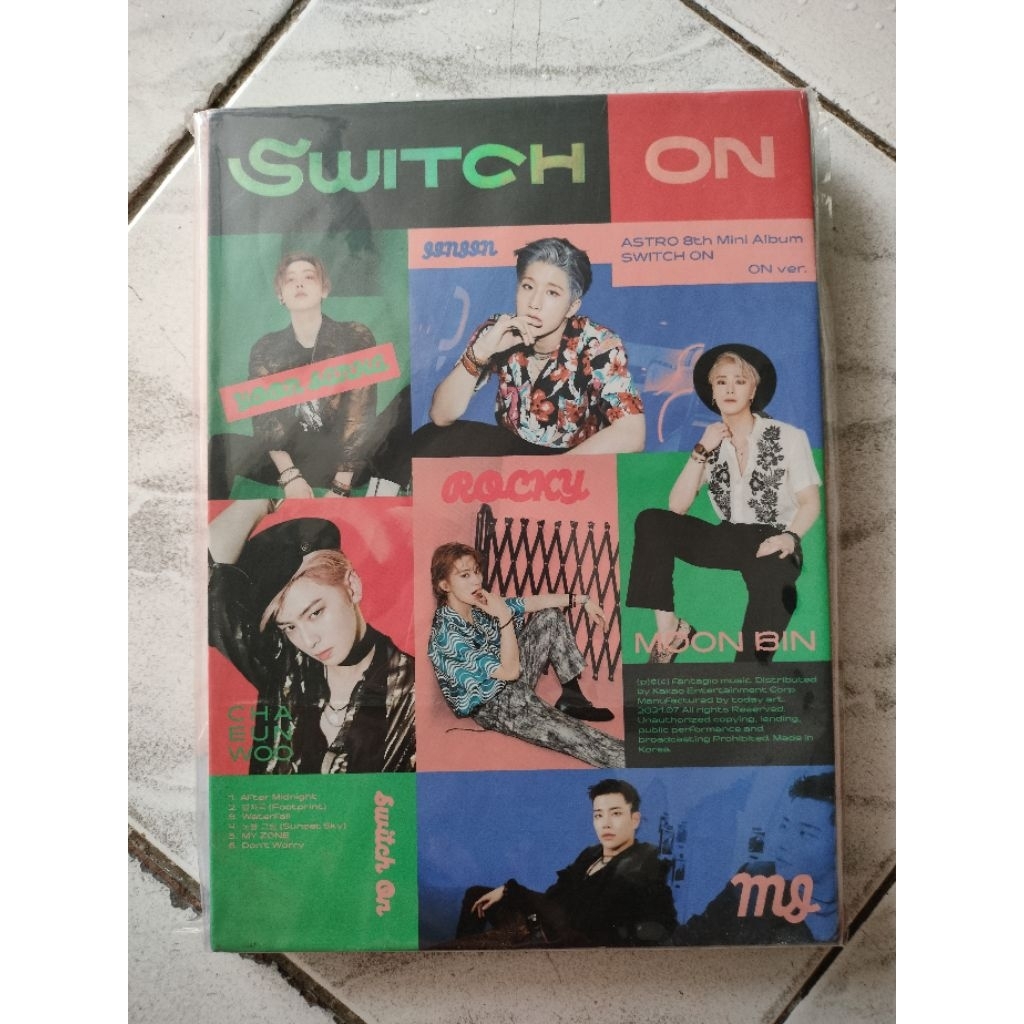 album only ASTRO switch on