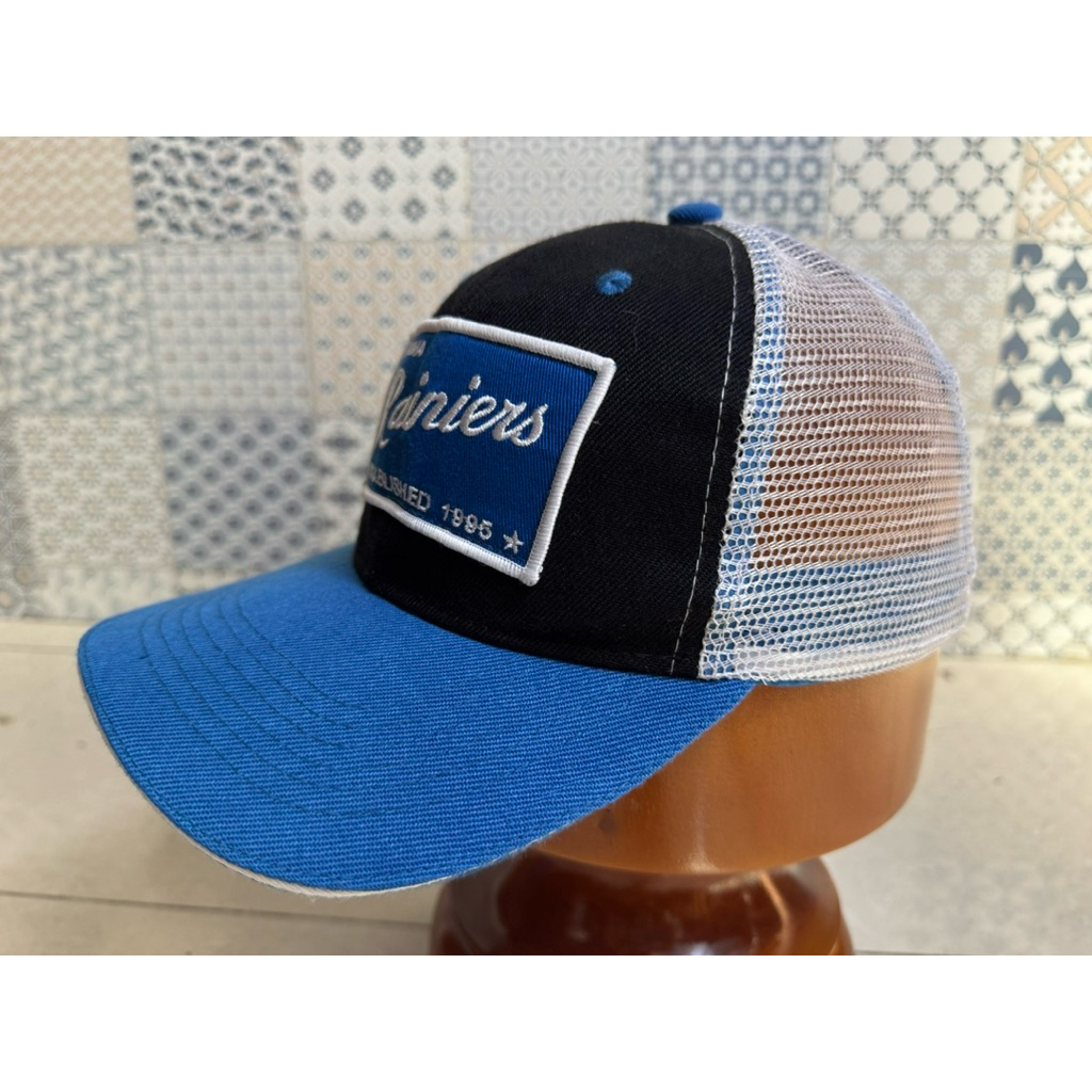 Topi Second Brand Branded Trucker Rainers Furing Biru Tag Putih