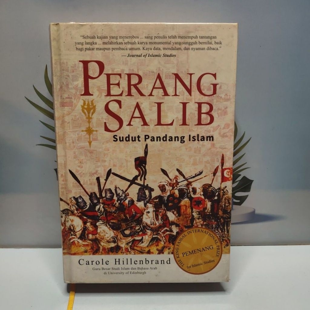 Buku Perang Salib Sudut pandang Islam by Carole Hillenbrand Original Hardcover