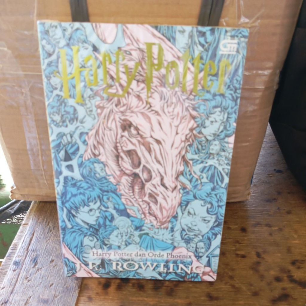 Novel HARRY POTTER #5