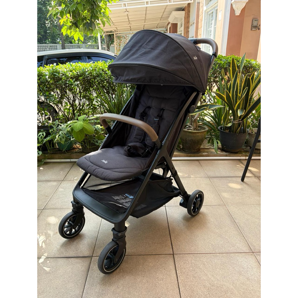 Preloved Stroller Joie Pact Pro