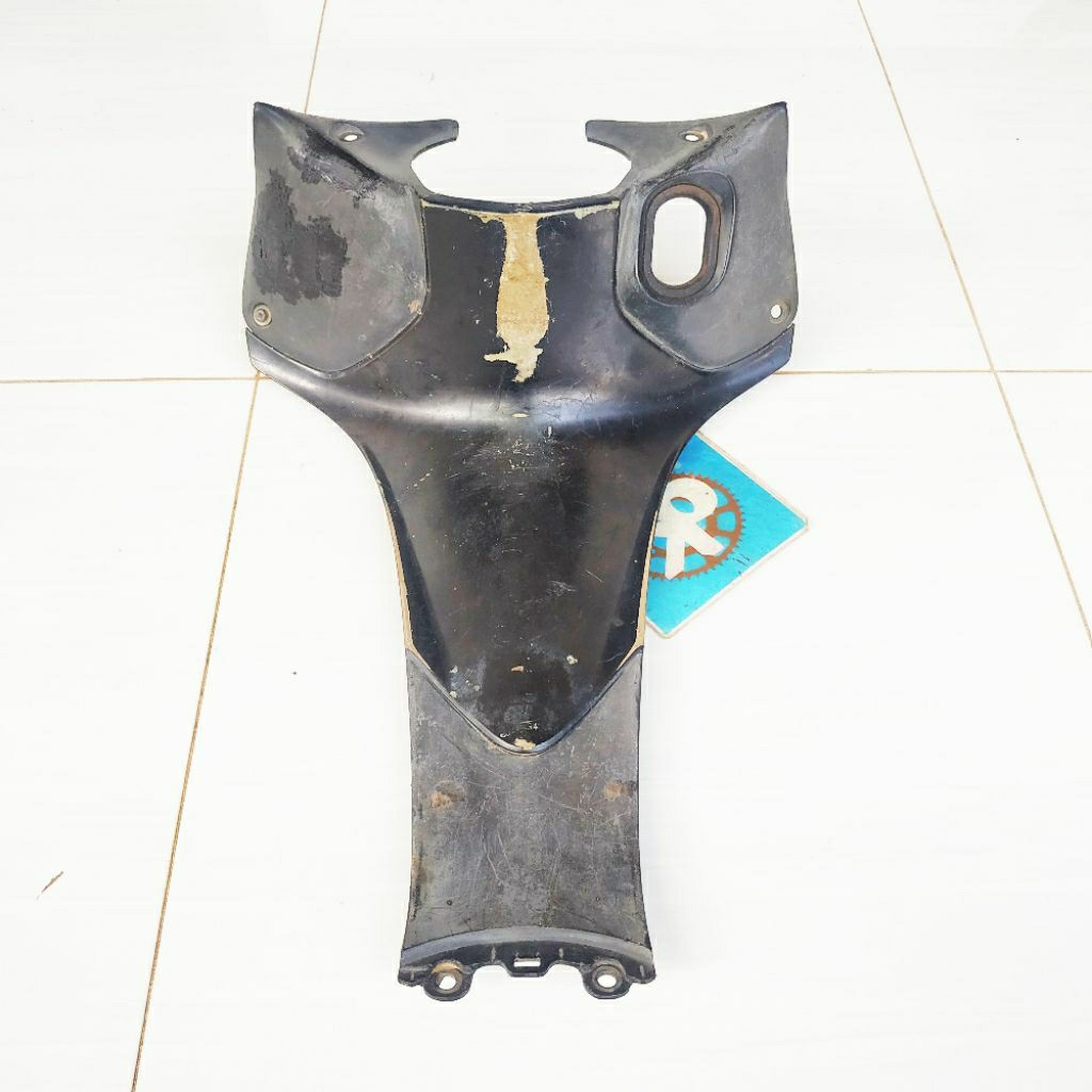 legshield cover kontak supra x125 helm in original