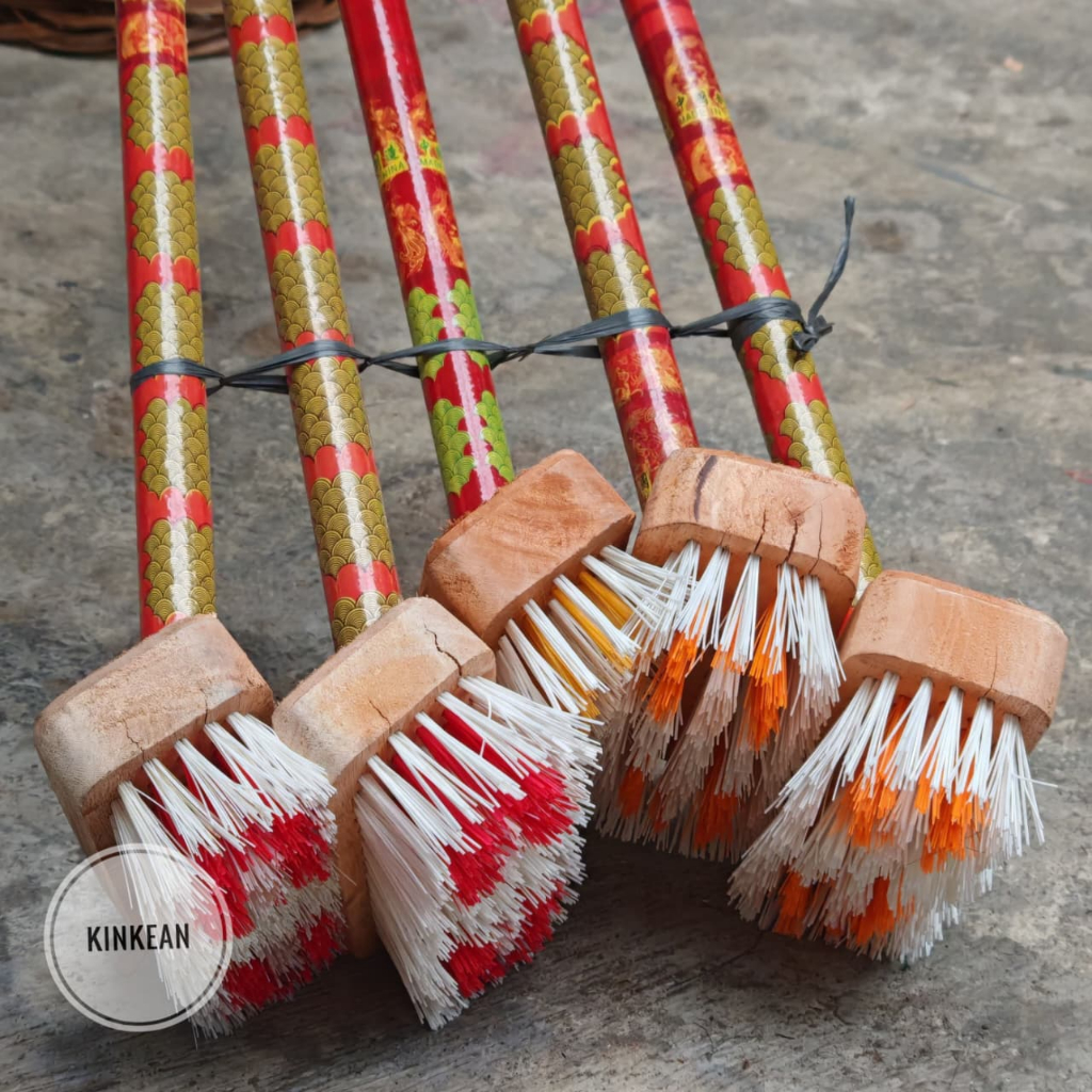 Sikat Kenur Gagang Panjang / Sikat Plastik Lumut Dan Toren