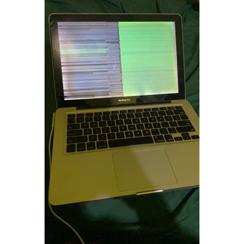 MACBOOK PRO 2009 BAHAN MINUSAN