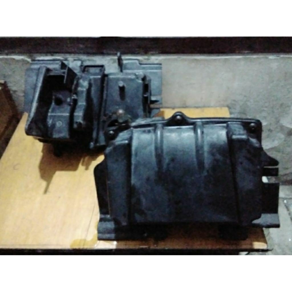 Box Filter Udara Karburator Kawasaki ZX 130 Original Copotan