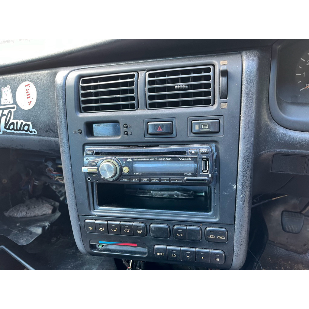 Kisi Ac Frame tengah Panel Audio Corona Absolut