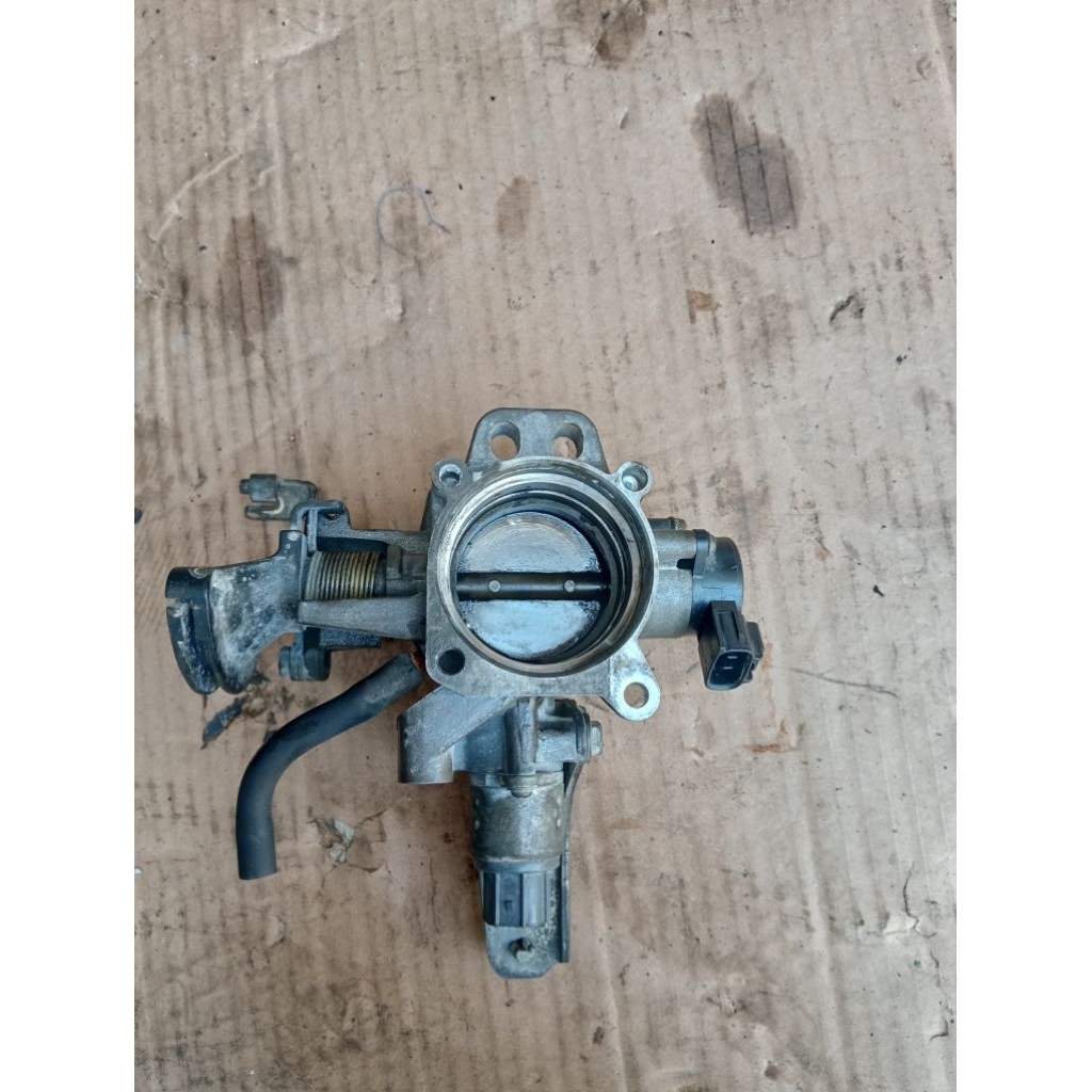Throttle body Daihatsu terios rush Avanza copotan original