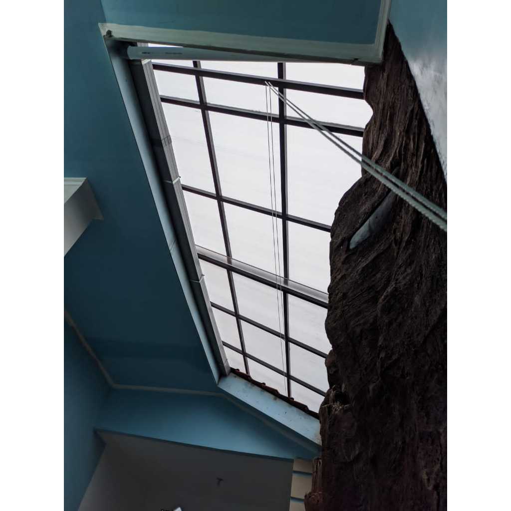 Kanopi Polycarbonate Modern Minimalis