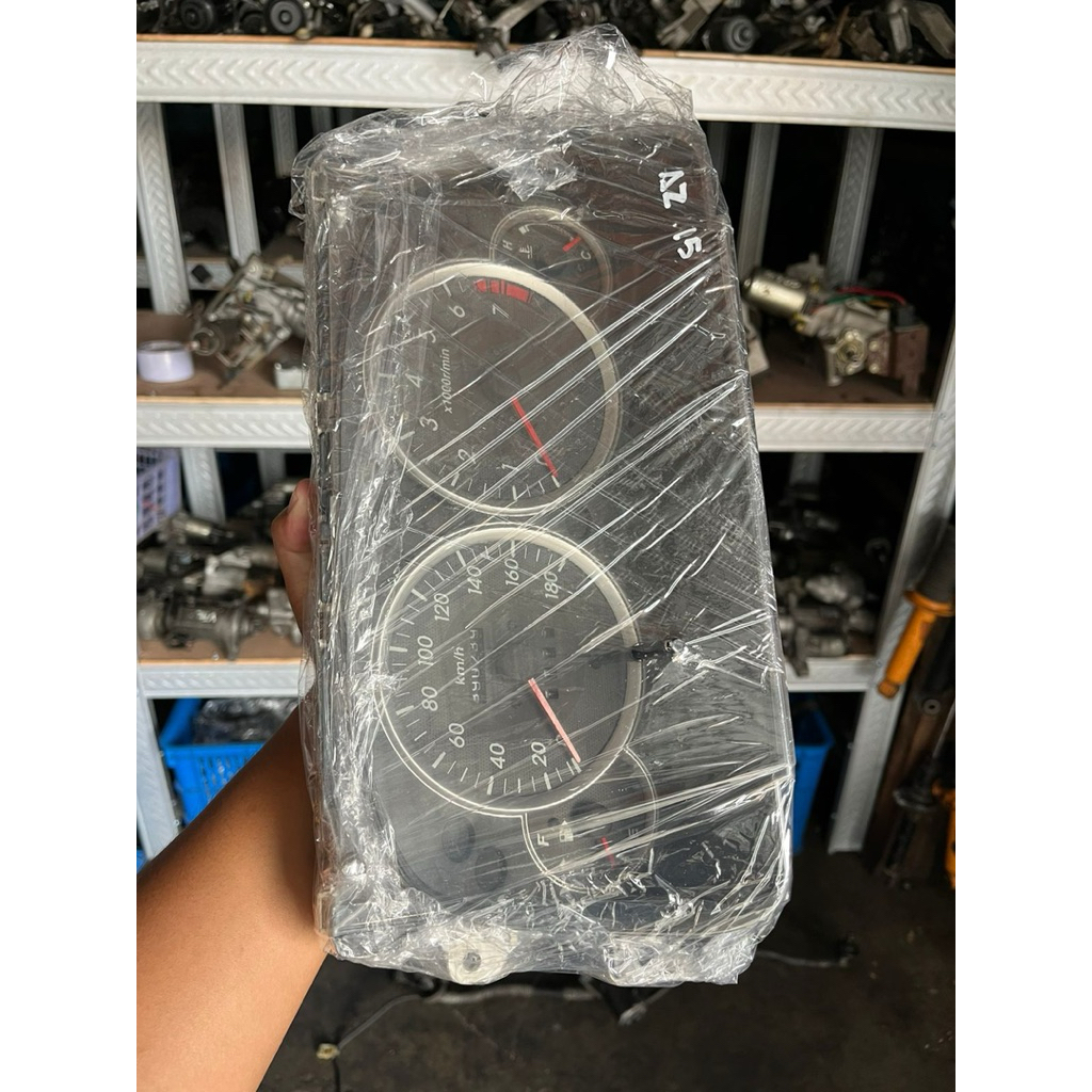 Speedometer Avanza 1.5