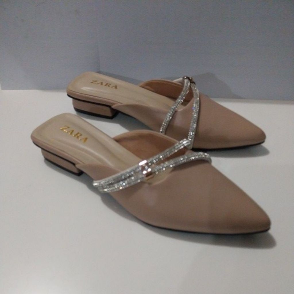 Sepatu Pesta Wanita Merk Zara Cream Krem