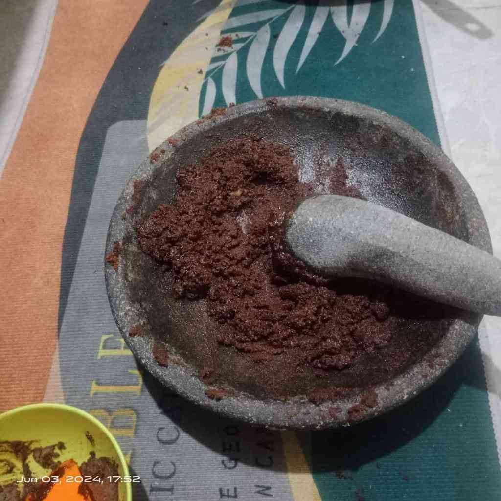 Kelapa Gongseng / Kelapa Sangrai Gurih – Bumbu Masakan Nusantara untuk Rendang, Serundeng, Urap & Sa