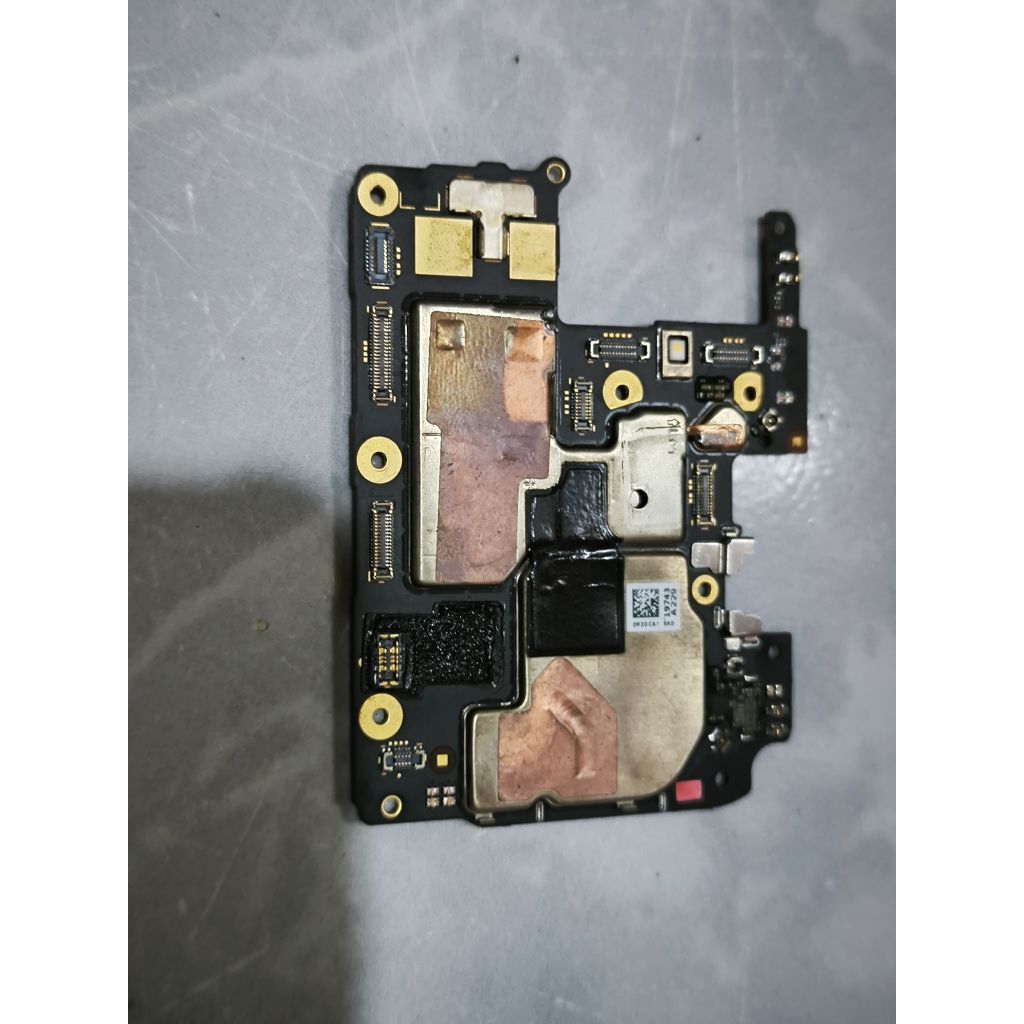 mesin realme 5i 4/64 mulus normal original