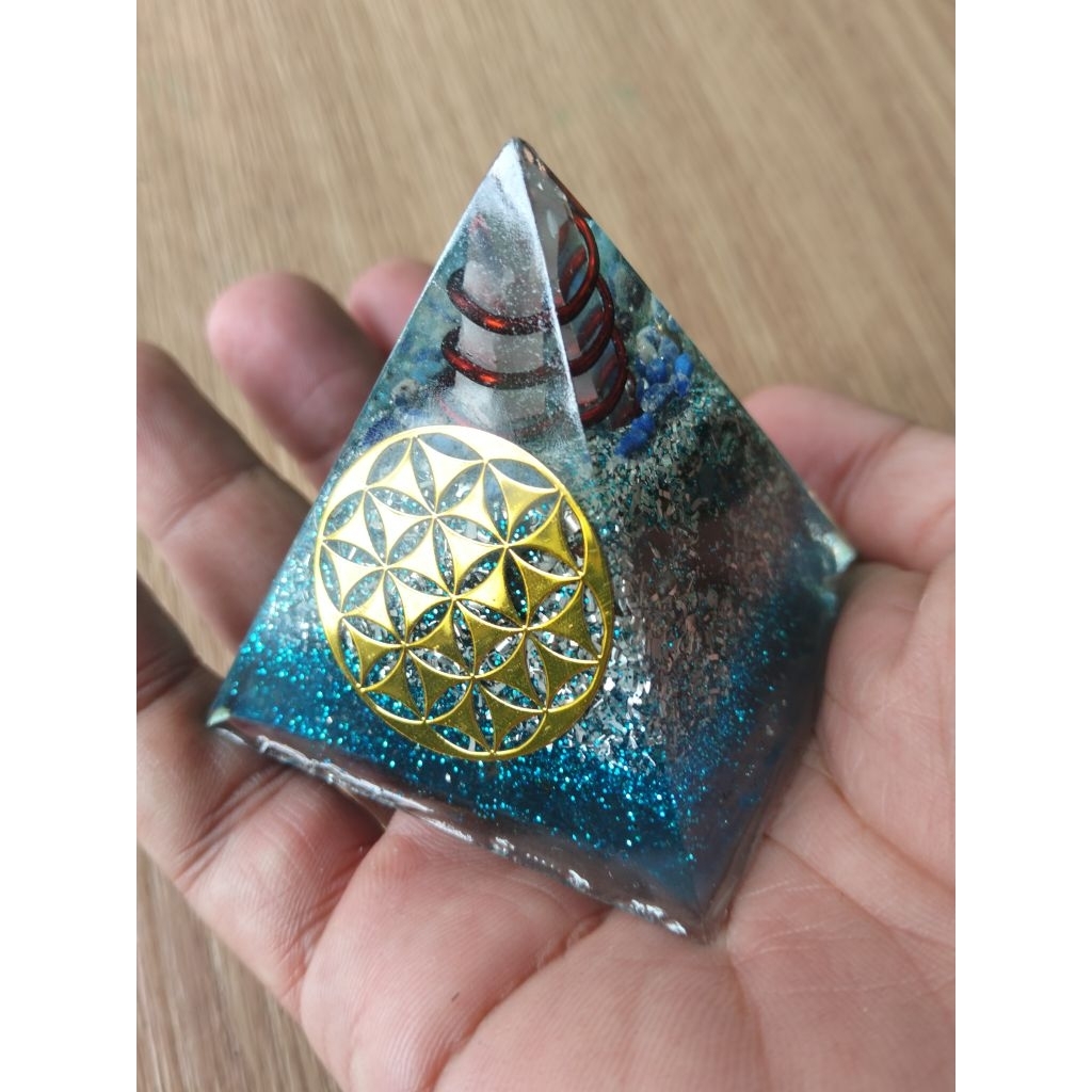 Orgonite Piramida