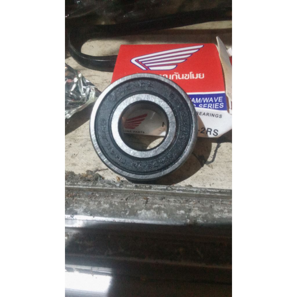 laher roda depan vespa super sprint 6202